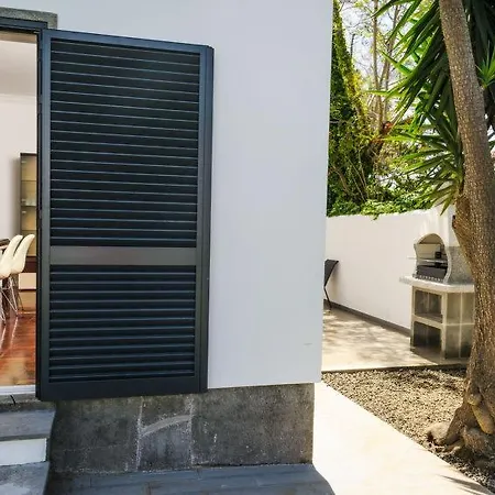 Σπίτι διακοπών Sleeps 11 Pool Air Con Wifi *